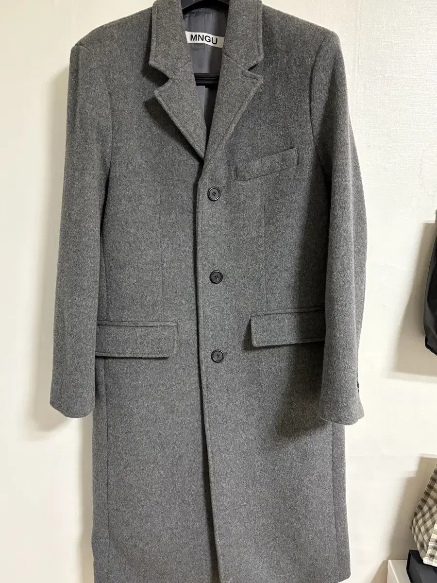 MNGU Chesterfield Gray Coat M