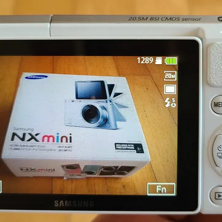 삼성 nx mini (풀박스, 민트급, 속사케이스 포함)