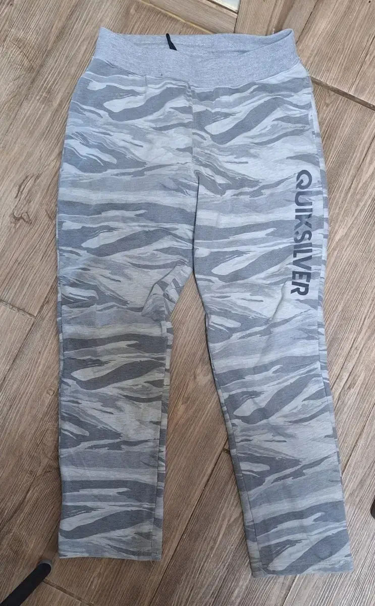 Unused QUIKSILVER Winter Tracksuit Brushed Long Sleeve Trousers 28