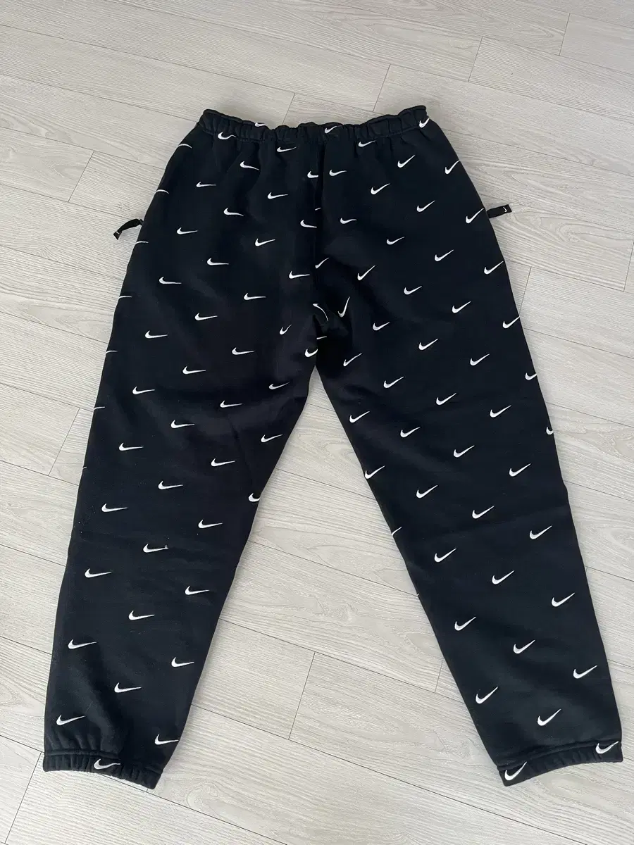 Nike NRG Swoosh Pants