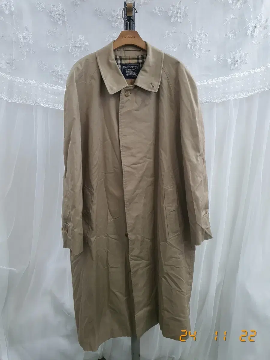 Burberry Trench jacket 52 beige