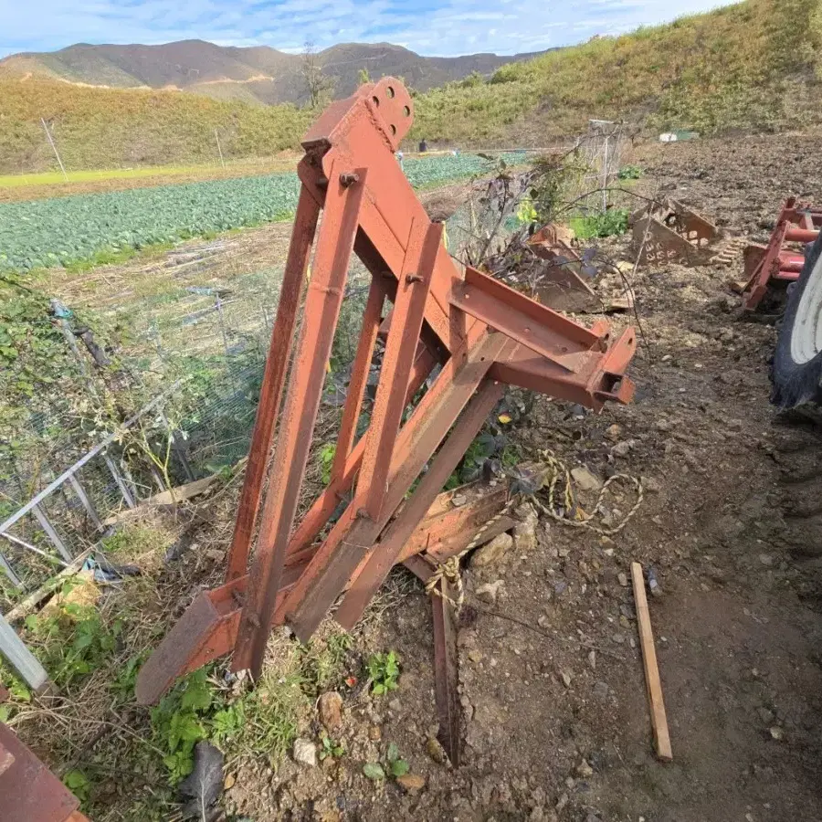 농기계(트랙터 추레라, 심토파쇄기, 골타기) 팔아요