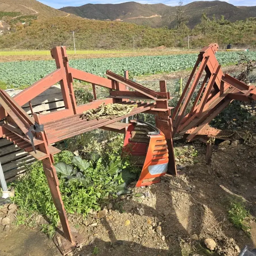 농기계(트랙터 추레라, 심토파쇄기, 골타기) 팔아요