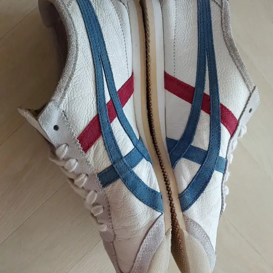 Onitsuka Tiger  오니츠카타이거   255