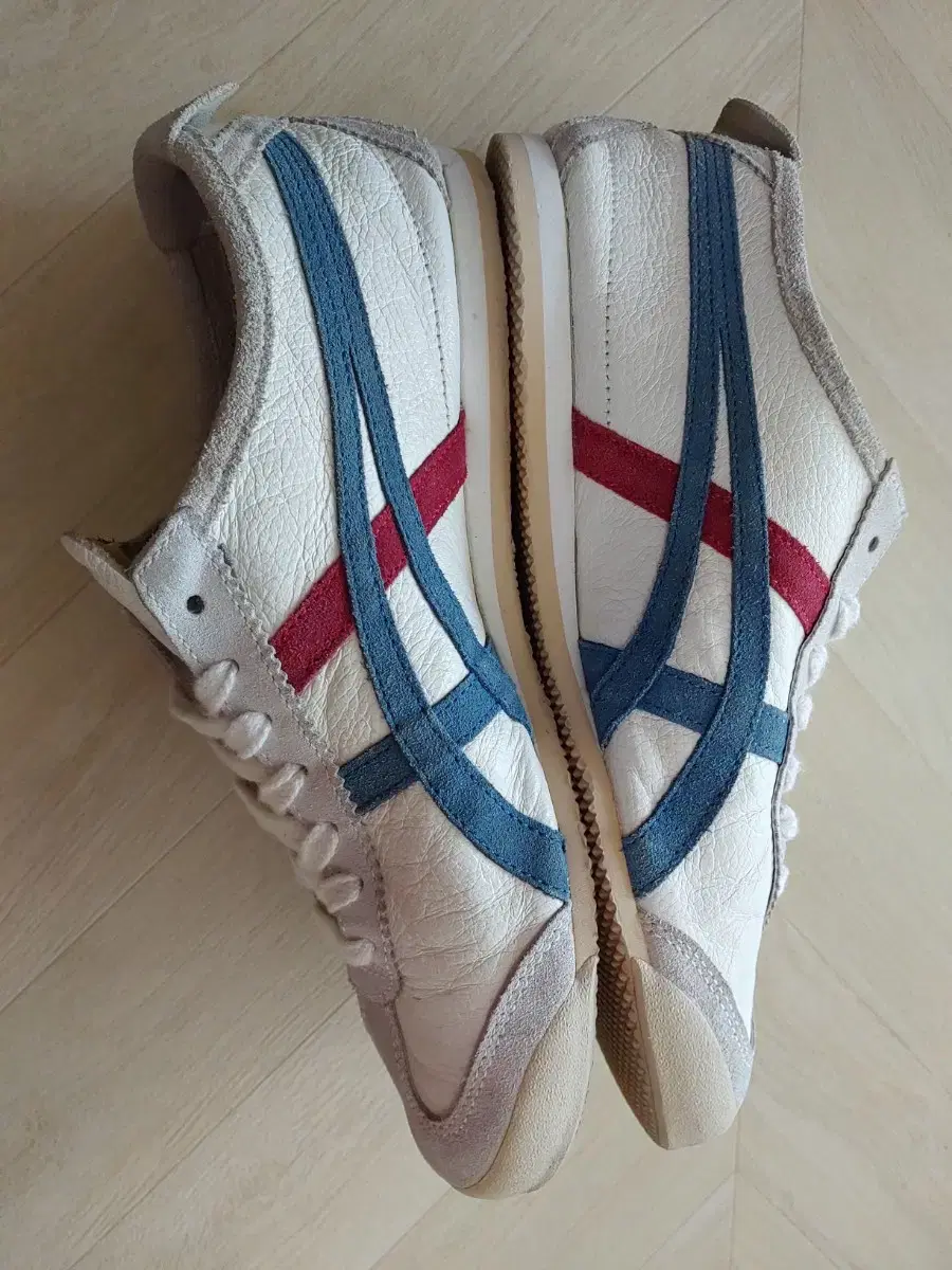 Onitsuka Tiger  오니츠카타이거   255