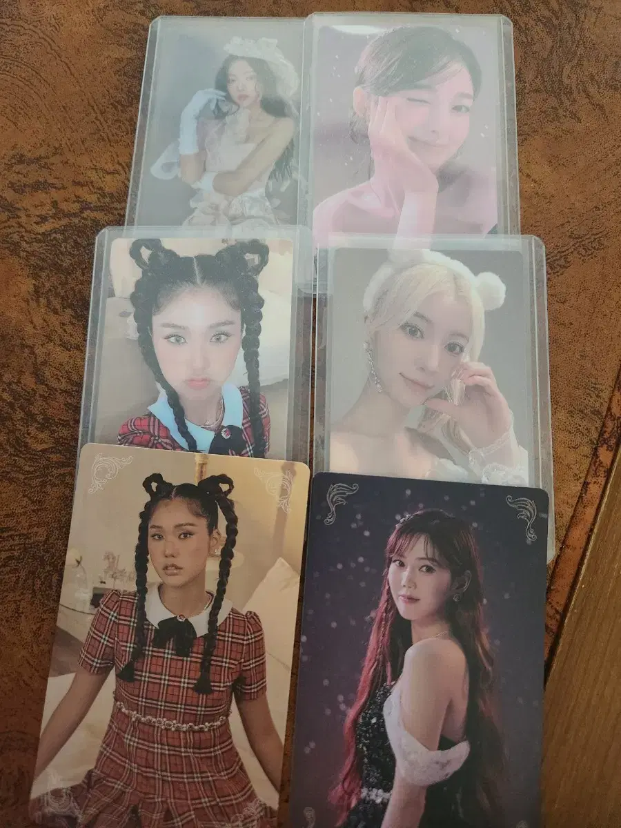 Oh my girl photocard sells in bulk