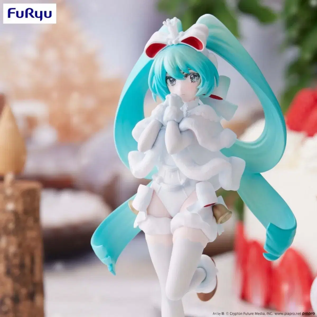 Furyu Hatsune Mikuno Noel Beautiful Girl Figure