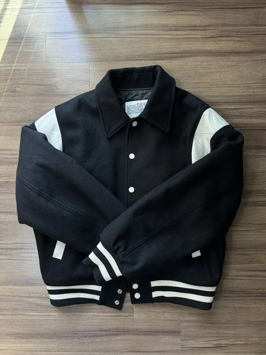 BurlesdaySuit Varsity M