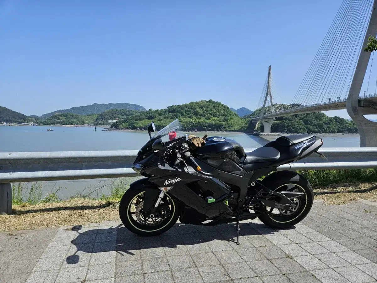 가와사키 zx6r 07년식 팝니다.