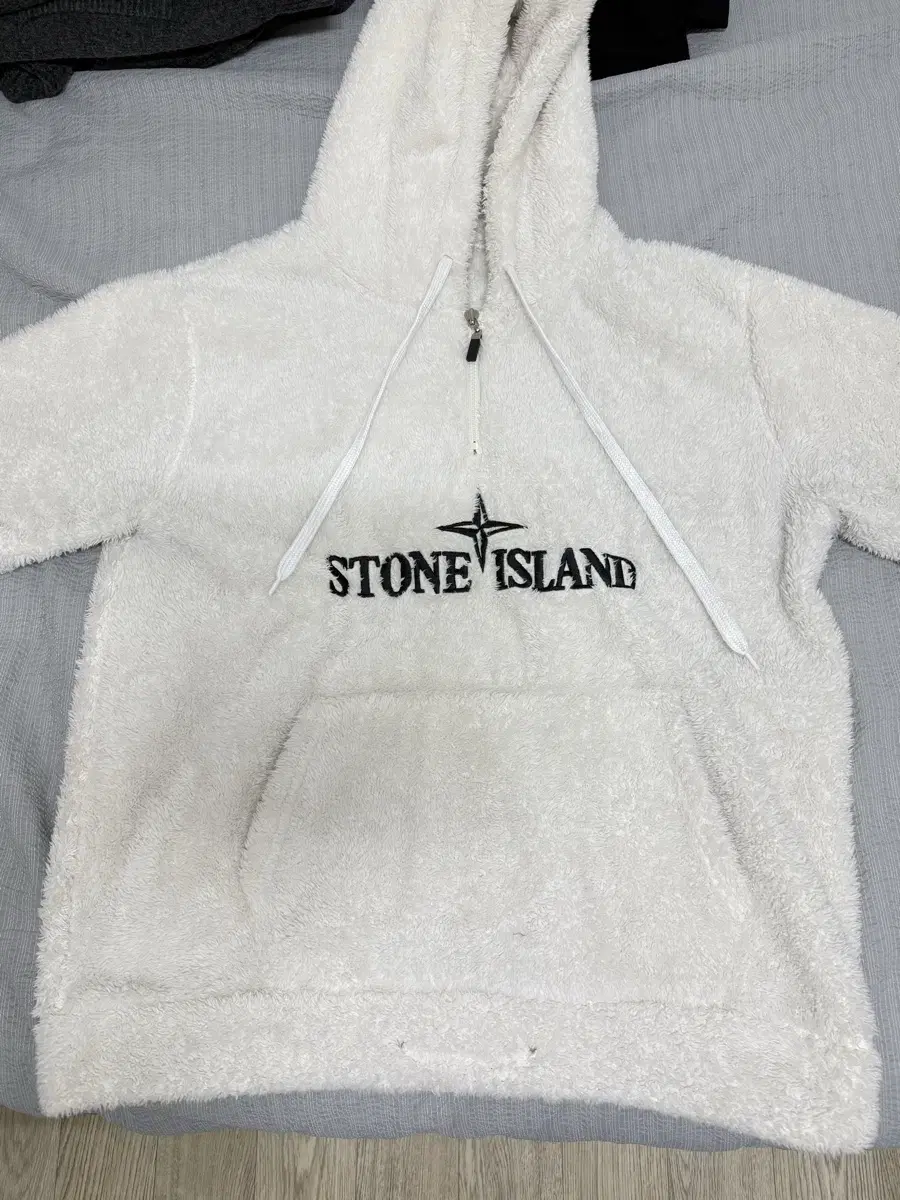 Stone Island Fleece Hoodie ReCarrot