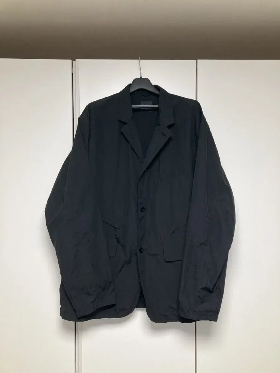 [3] SS23 Shape Uniform Jacket Black