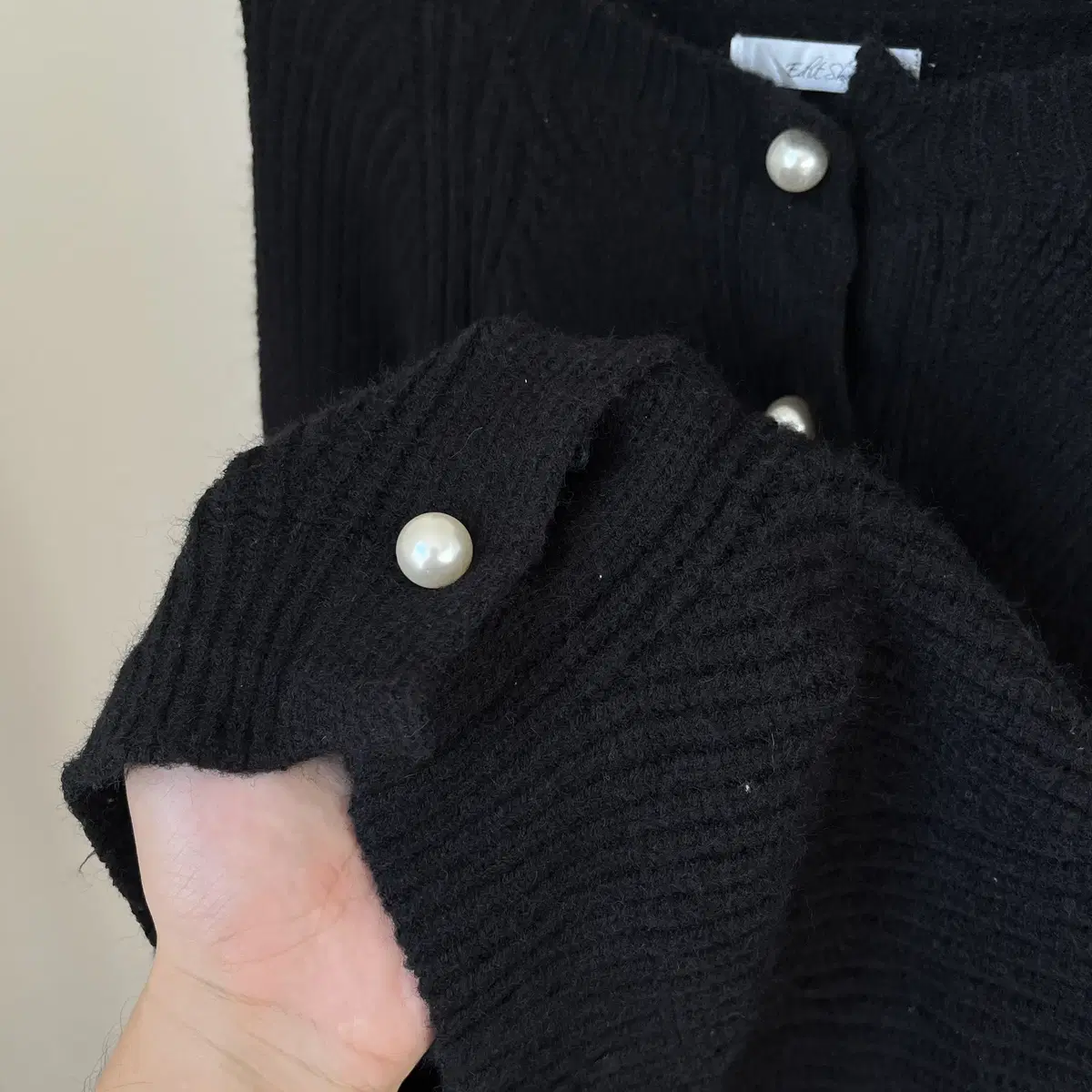 EDIT SHEEN Pearl Button Cardigan