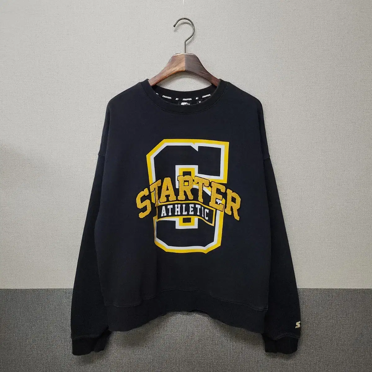 M) Starter Men's Overfit Graphic Long Sleeve T-Shirt Unisex