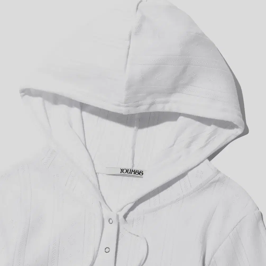 EYELET SNAP HOODIE WHITE