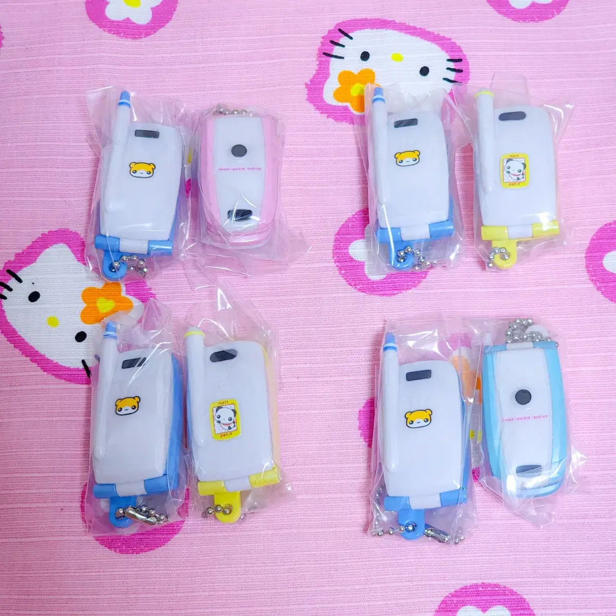 Merupuchi Showa Retro Hamotori Cell Phone Gacha sell WTS