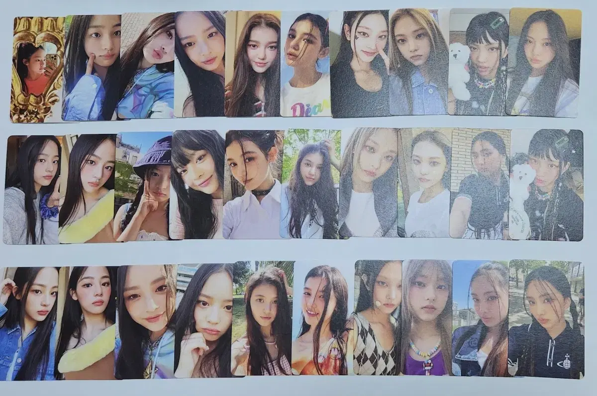 New Jeans Attention weverse photocard minji hanni haerin danielle Hyeyin