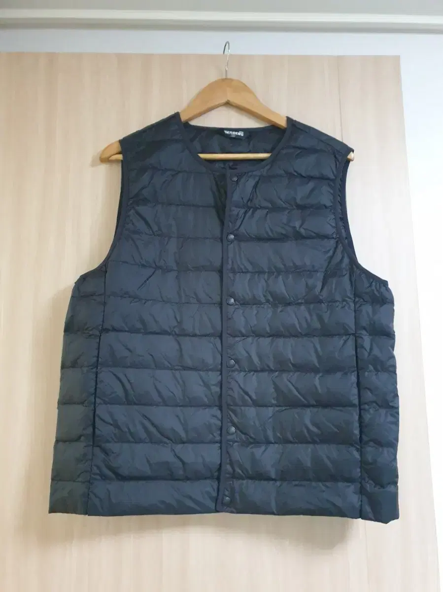 Nepa Izenbuck Lightweight Padded Vest