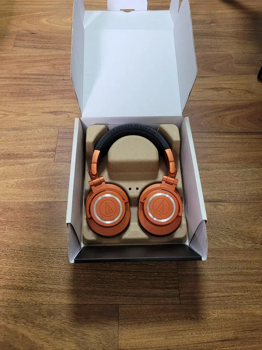 오디오 테크니카 M50xBT2 audio technica