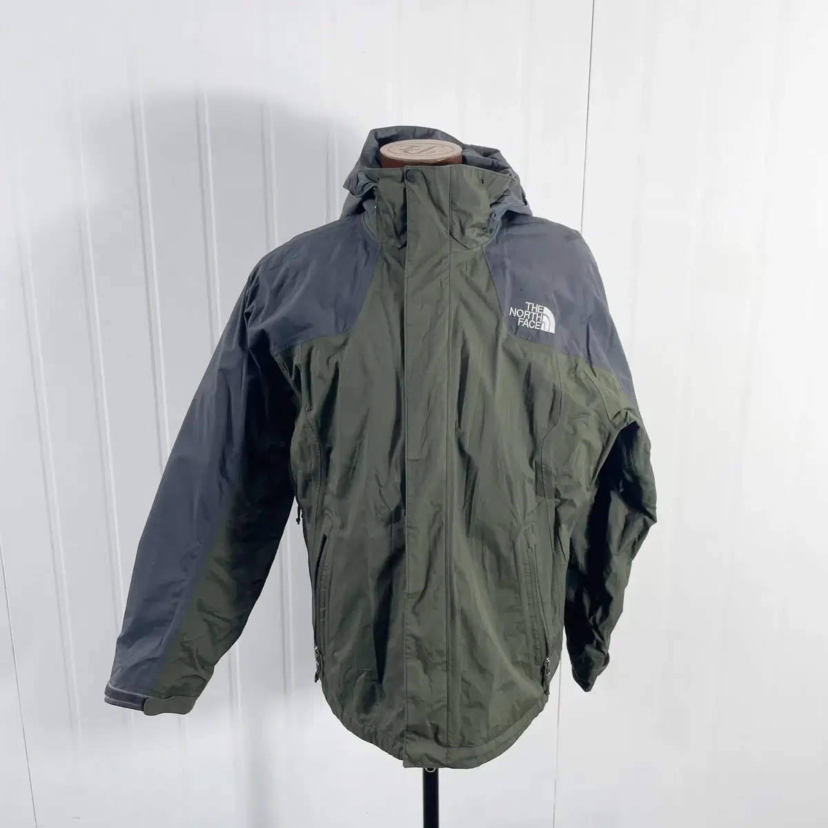 C2 The North Face Highventer Jacket size 100-103