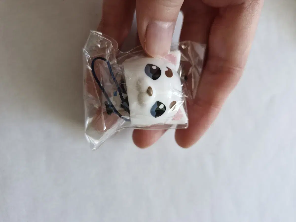 Gintoki Sadaharu Kaburimono Mini Figure Strap