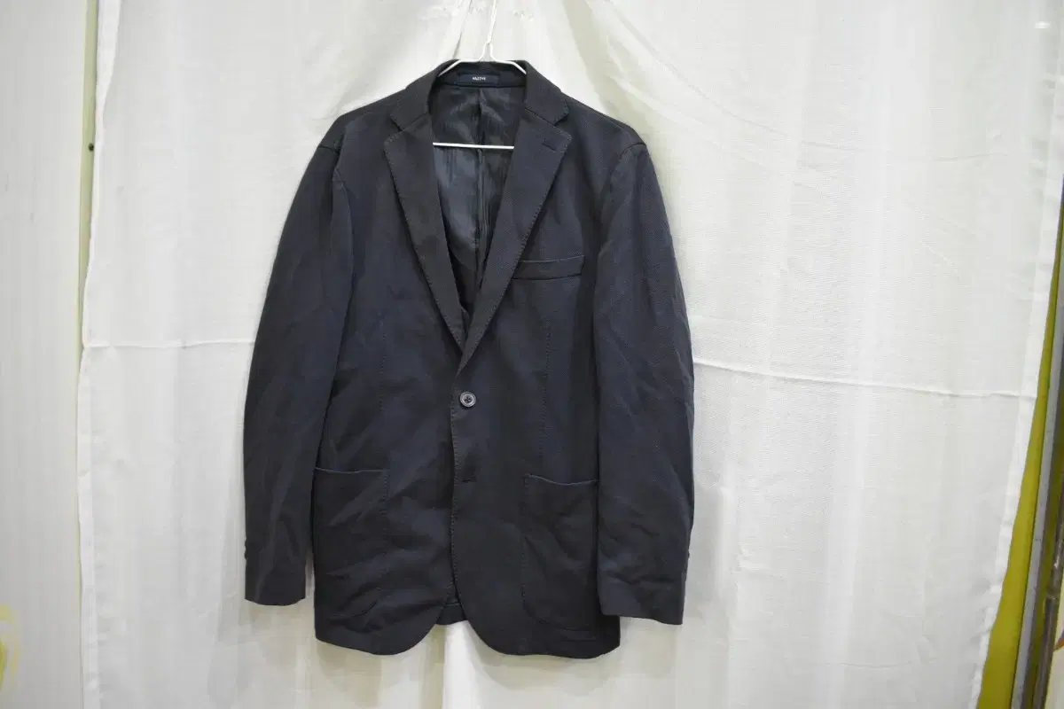 Hedges Men's Jacket 100