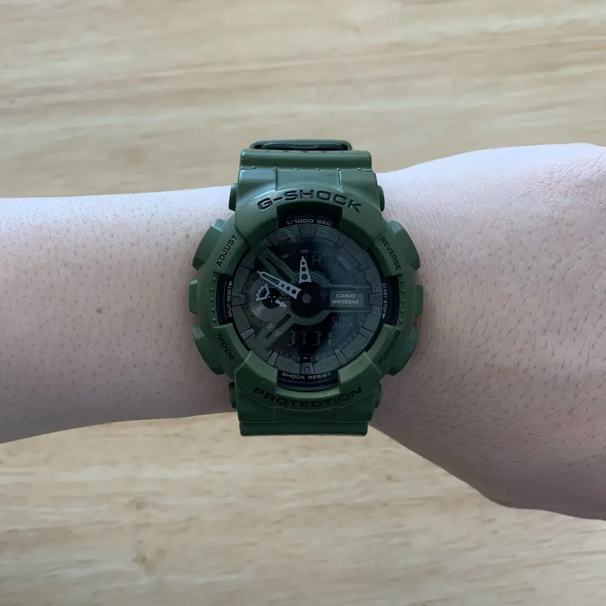 지샥 빅페이스 (G-SHOCK GA-110) 밀리터리 그린 판매합니다