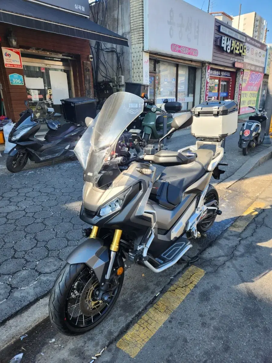 2018x-adv750 아크라정품 구변차량!!짧은키로수