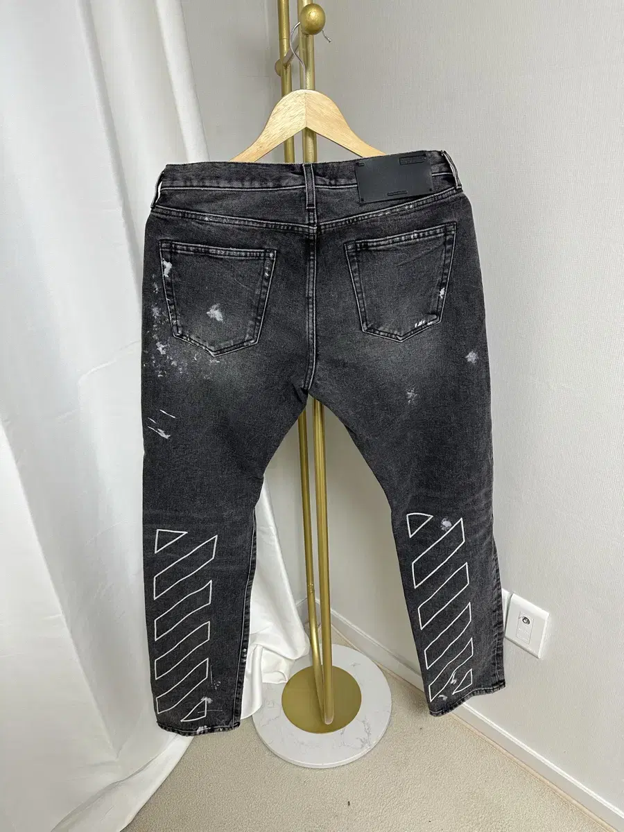 Department Store Edition / Off-White Denim Pants