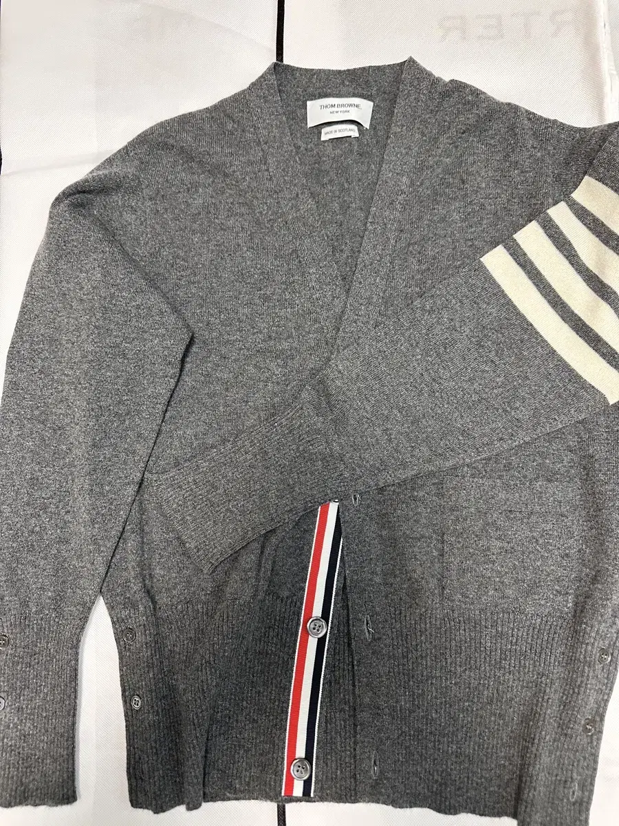 Thom Browne Cashmere Cardigan 3 sizes jin gray