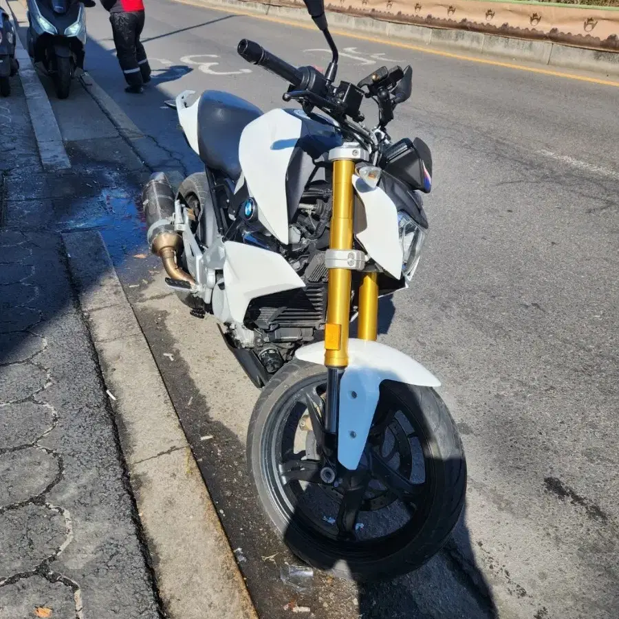 2018 BMW G310R!!!!