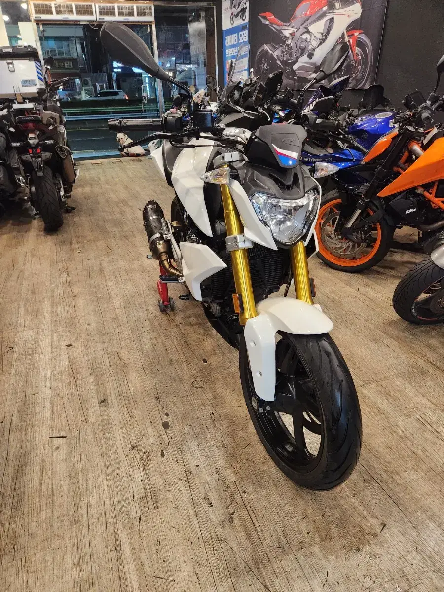 2018 BMW G310R!!!!