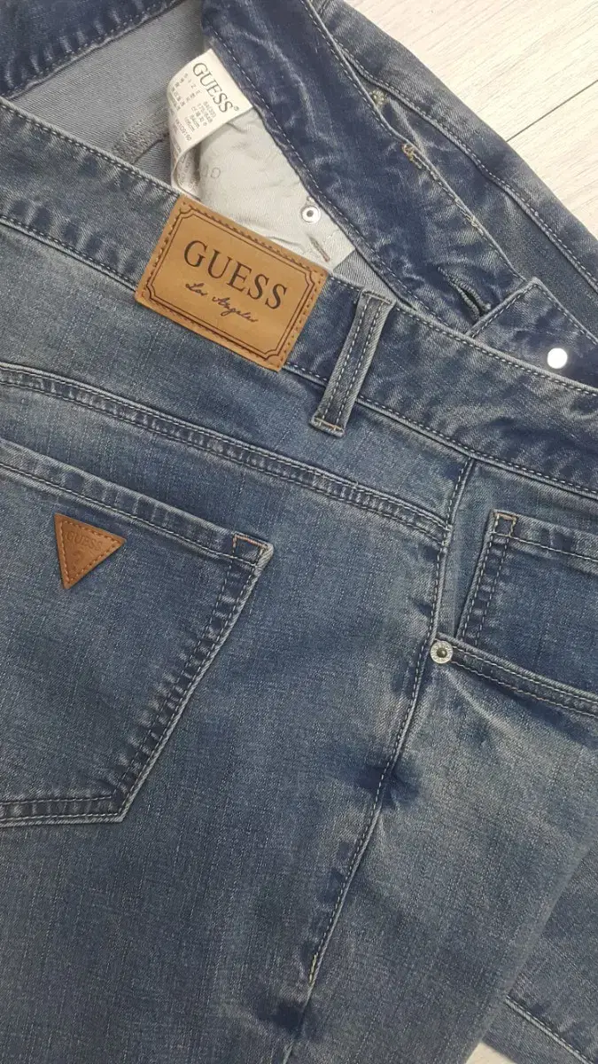 GUESS Gess (Sabangspan) Los Angeles 34" Actual Measurement (No.966) Dry Completed