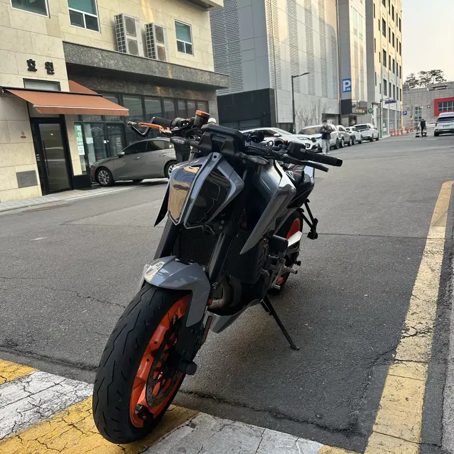 ktm 듀크 890r