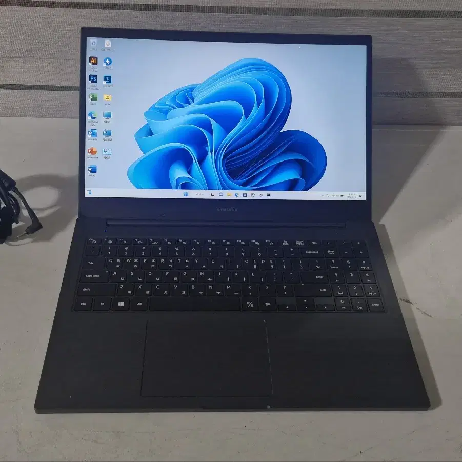 삼성 노트북 플러스2 I7-1165G7 / GTX1650TI