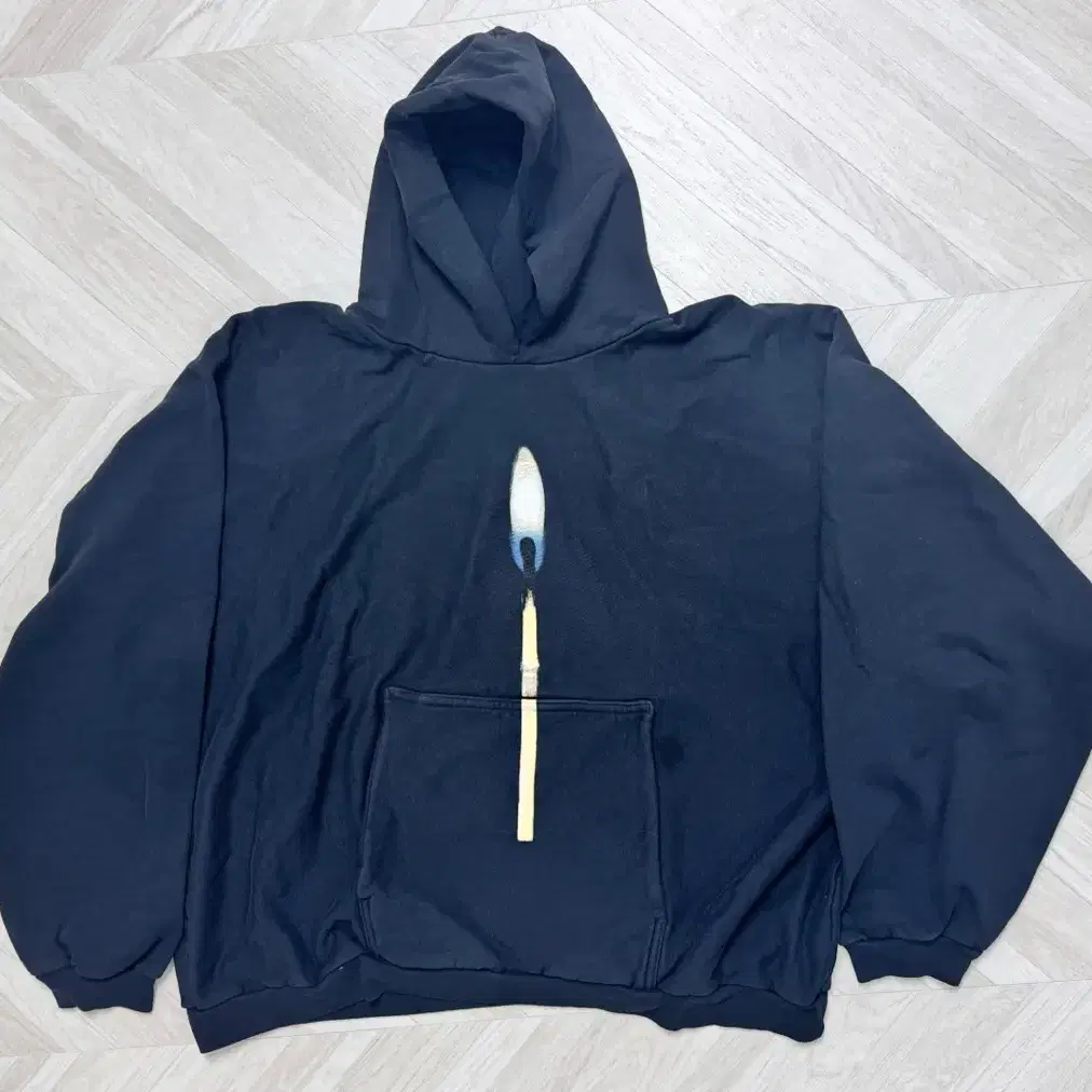 칸예 D2 lit match hoodie 신품  Size L