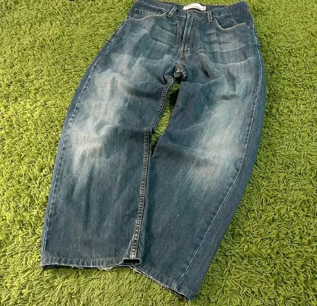 Levi's 569 Jeans33