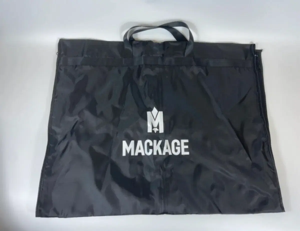 McCage Suitcase (Original/New)