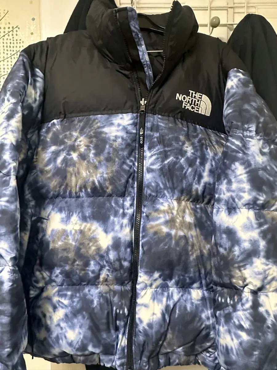 The North Face 1996 Novelty Snowy Jacket Ink Blue (L)