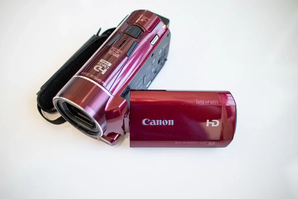 Canon iVIS HF M51