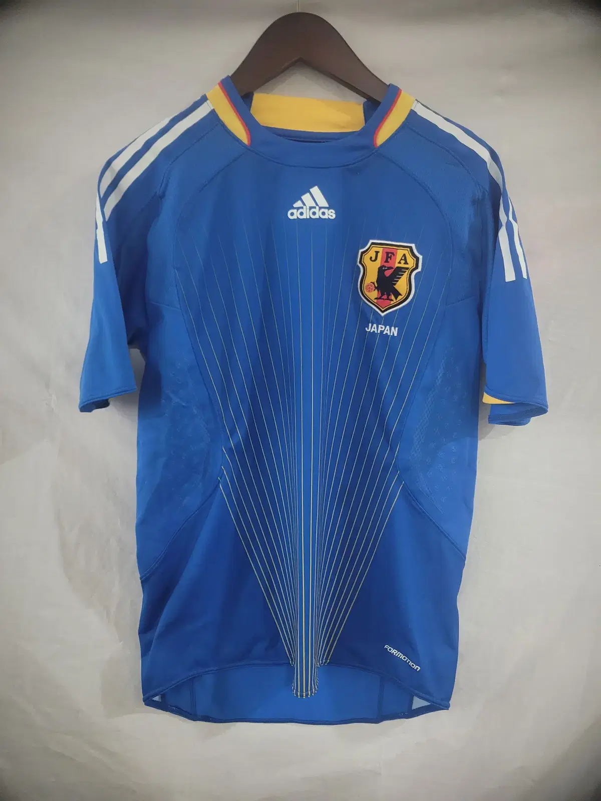 08-09 Japan National Team Home Shirt Short Sleeve Large