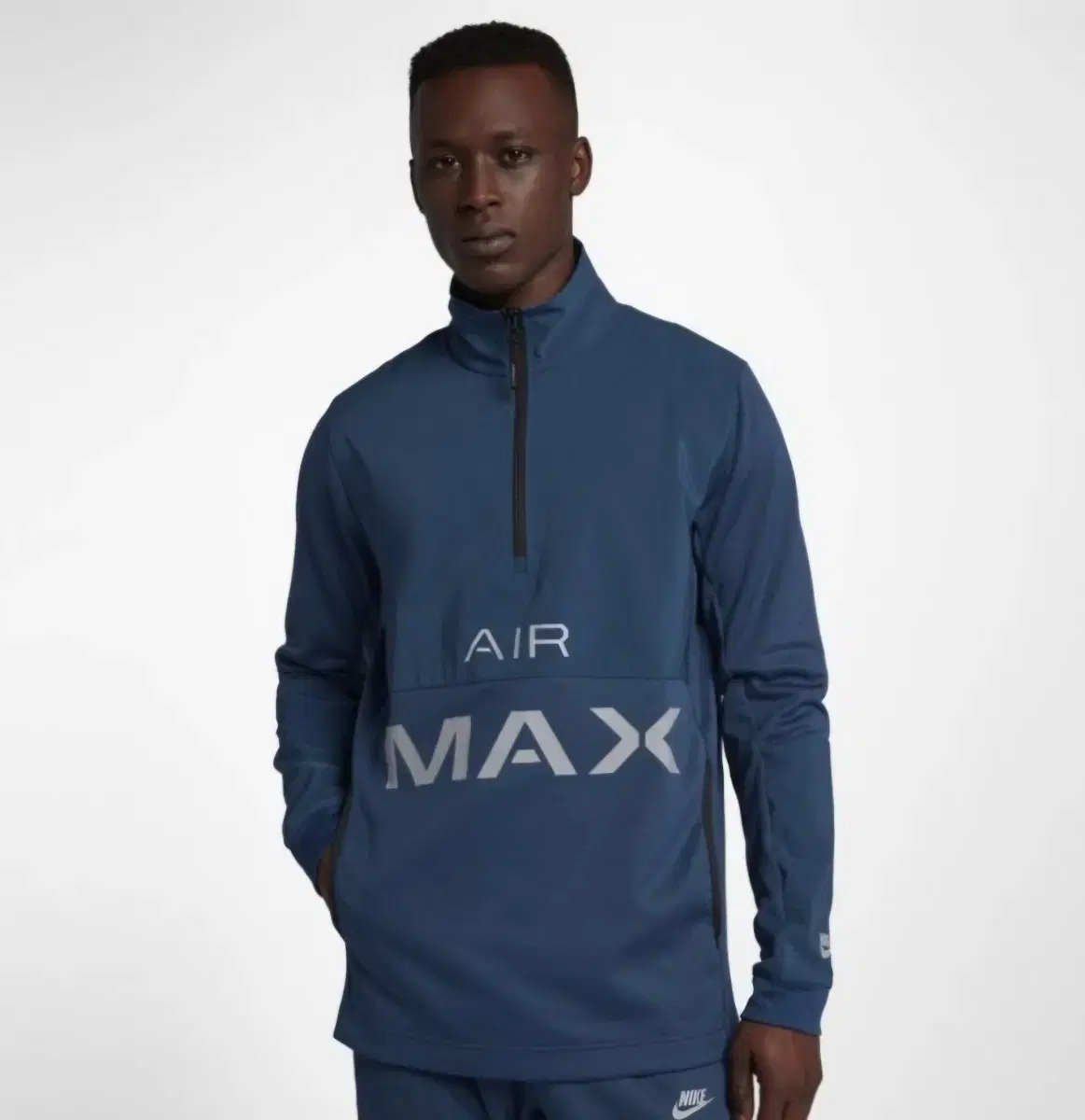 Nike Air Max Vahn Zip-Up T-Shirt L 100-105 sizes