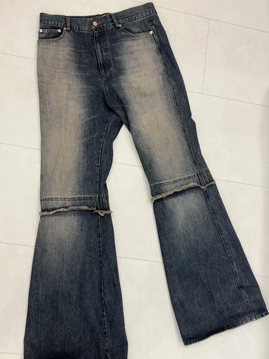 2)omo Layered Flared Jean - Mud Blue sells