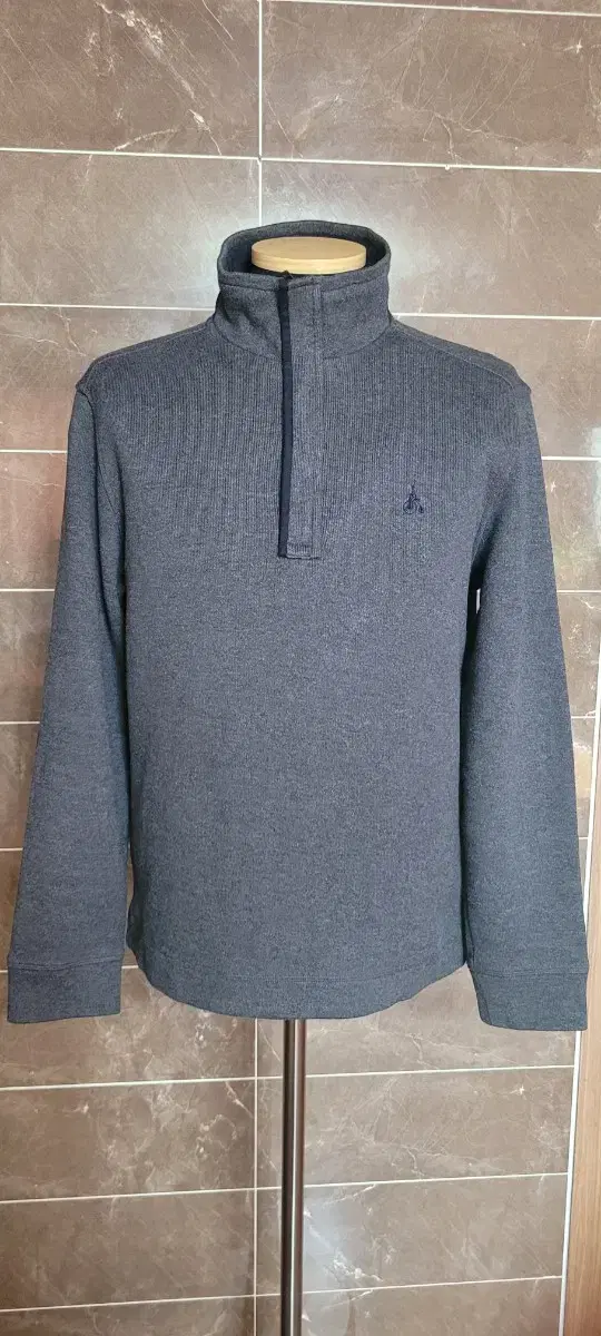 (Men's size 95) Beanpole Dotted Long Sleeve