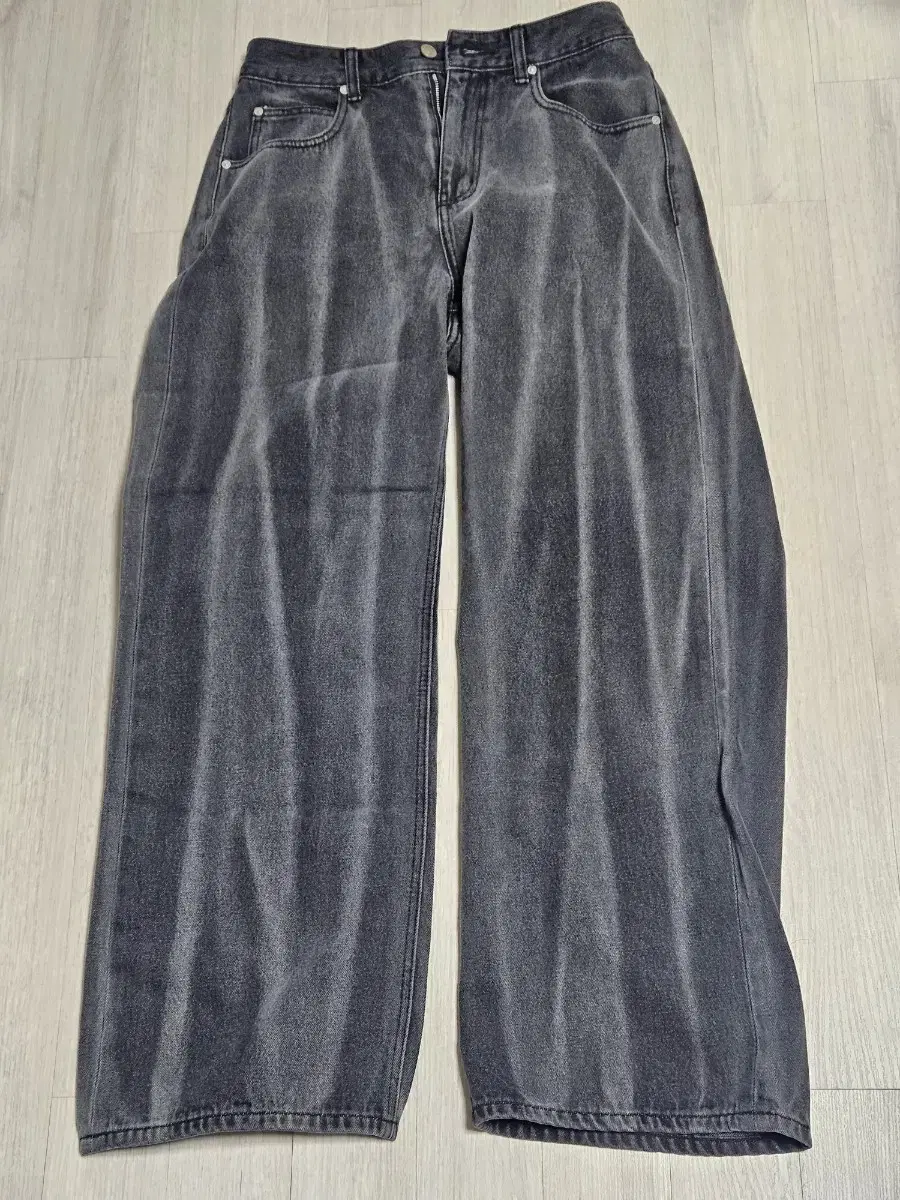 [28] Modenardineff e.ji loose wide denim (black)