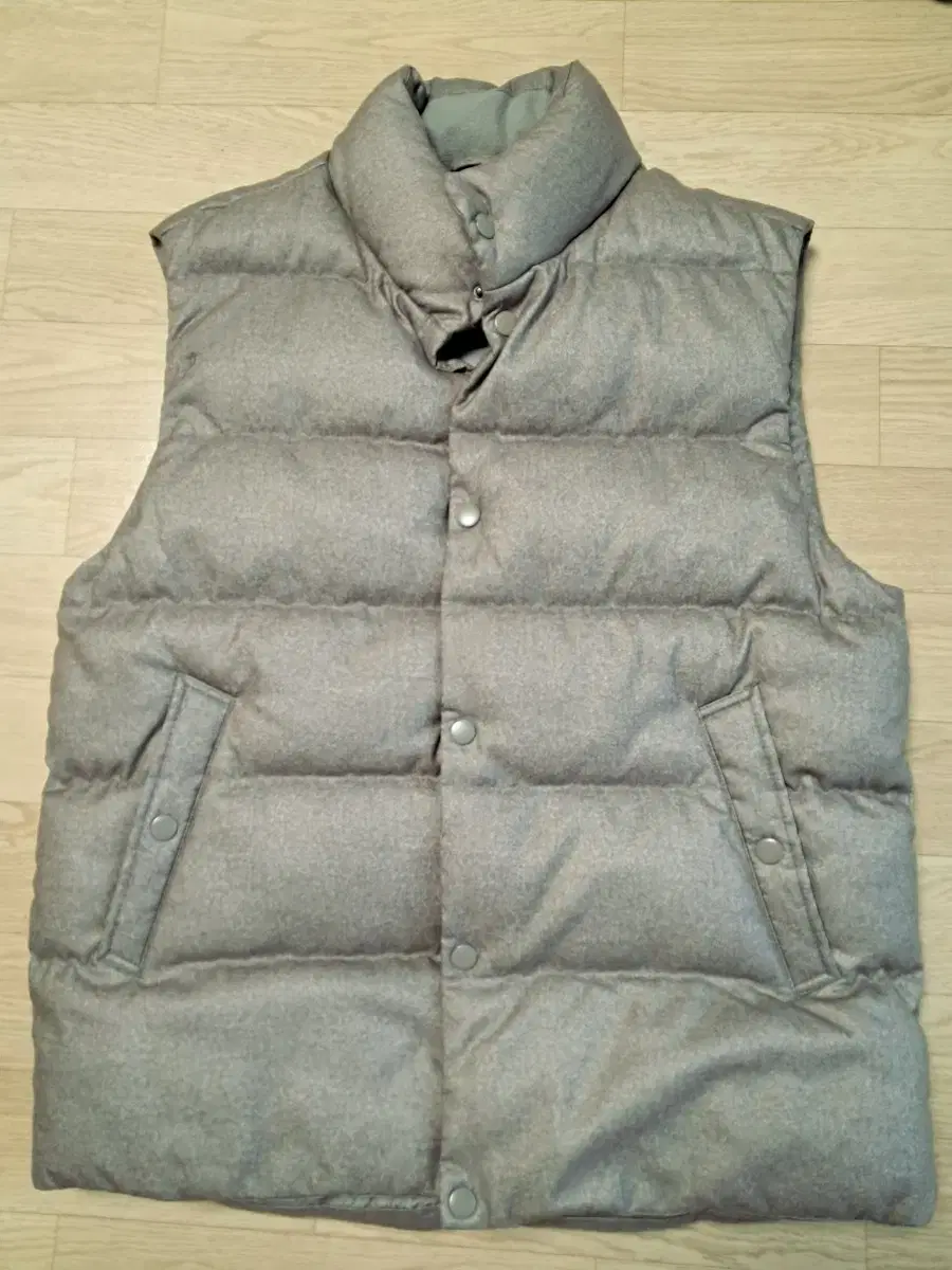 Top ten padded vests(95)