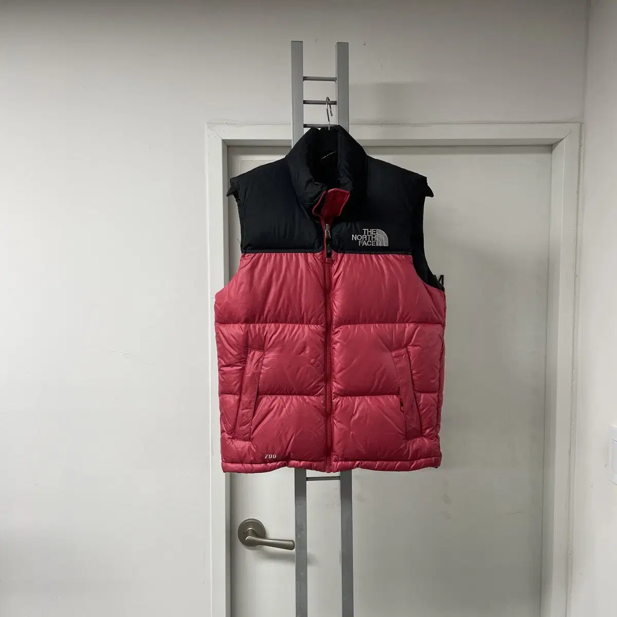 The North Face 700 Padded Vest Red 85