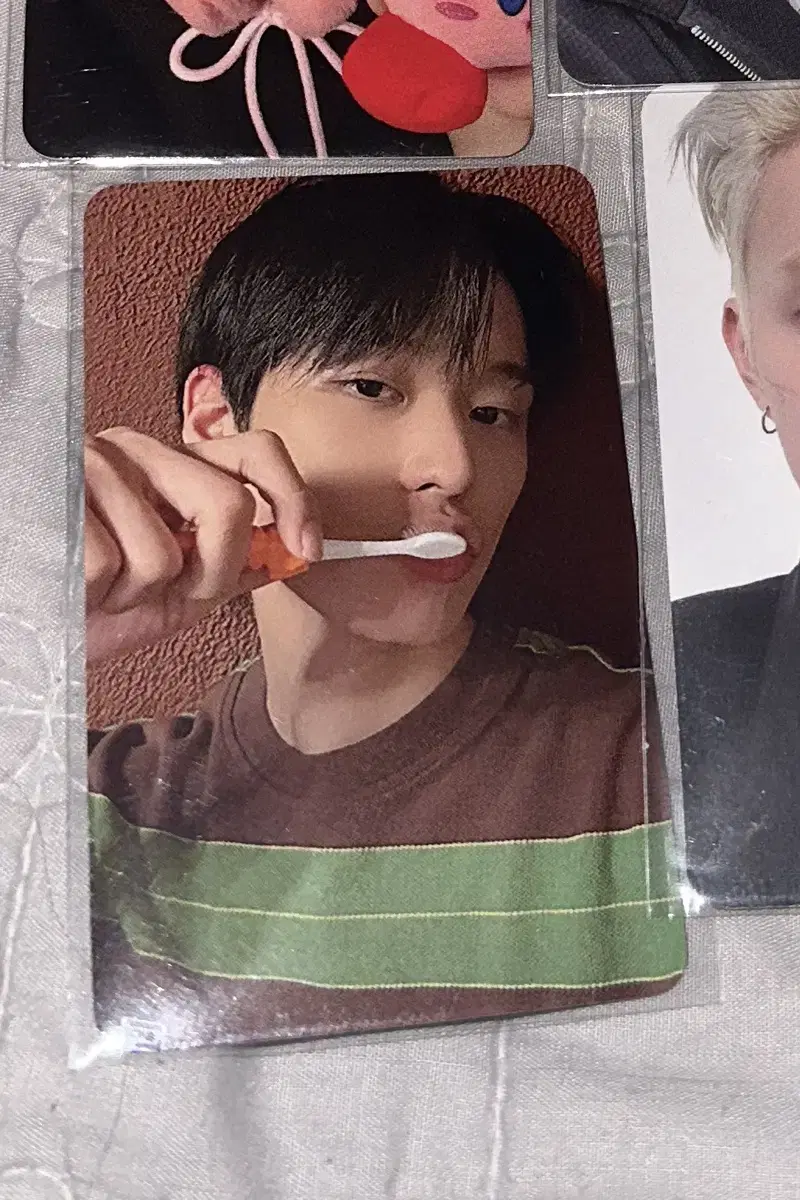 The Boyz TBZ Fuse Trigger unreleased photocard Toothbrush juyeon Sell it