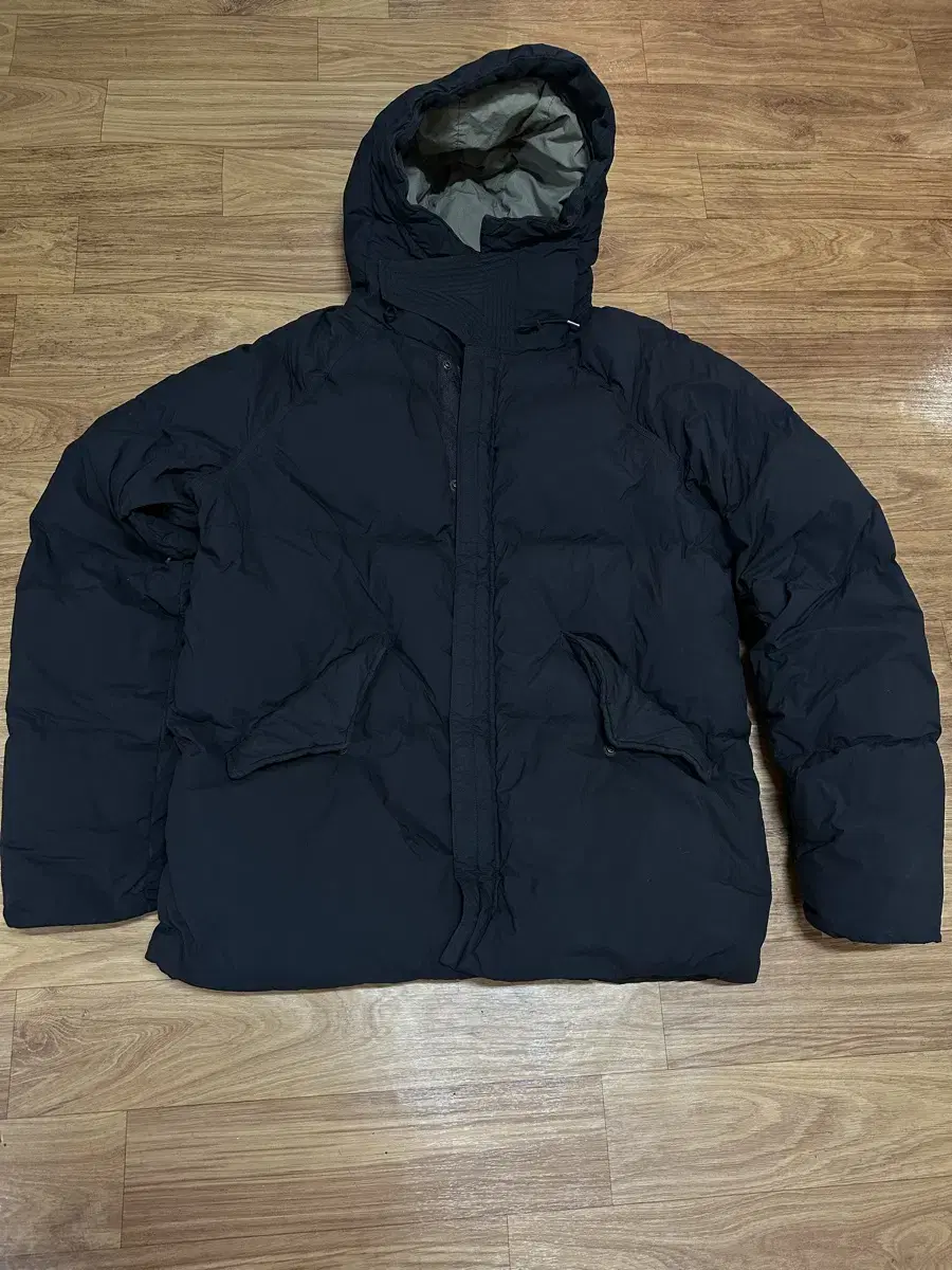 [110-115] TEN C Arctic Down Parka