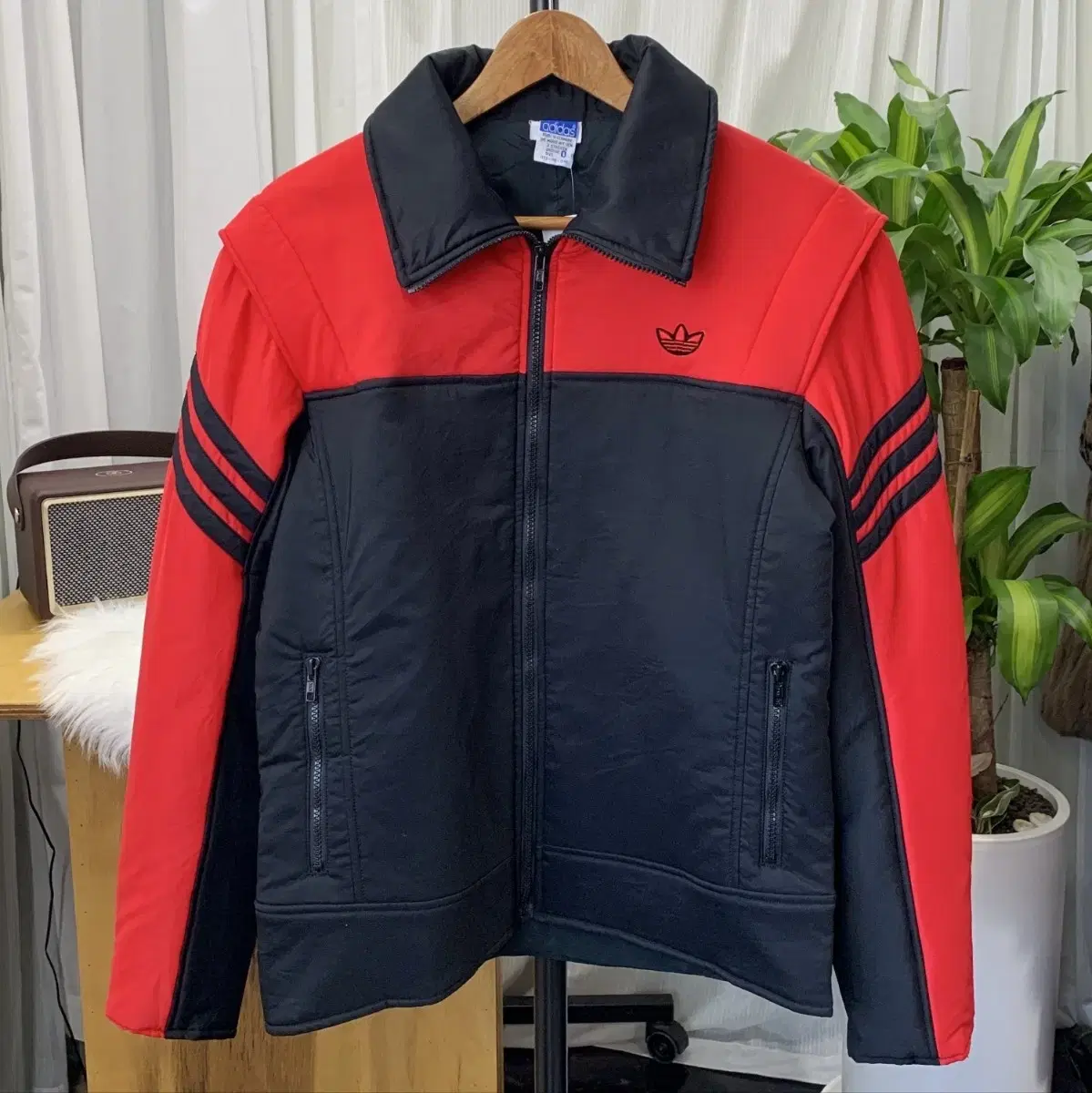 ADIDAS Adidas 70's Vintage Zip-up Padded Jumper