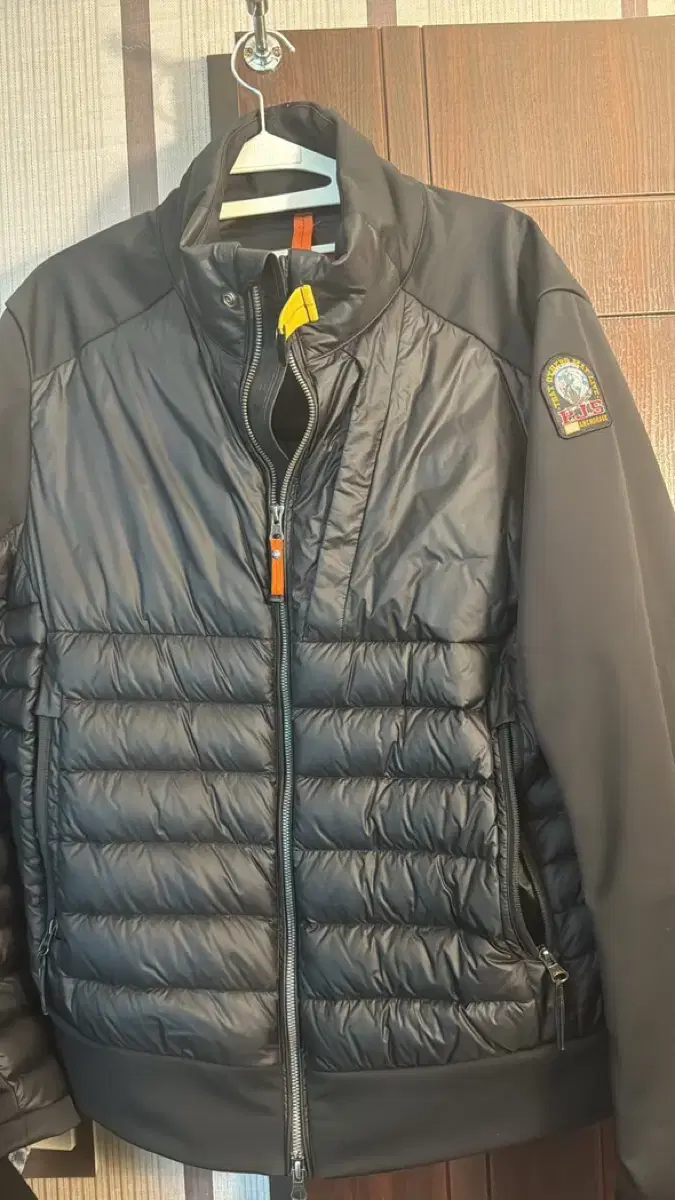 Parajumpers Jay Eden Hybrid Jacket Black 23FW Lightweight Padding Sells